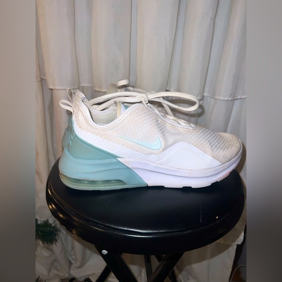 COPY - 🩵Nike Air Max motion 2 - seafoam green🩵 - Picture 1 of 3